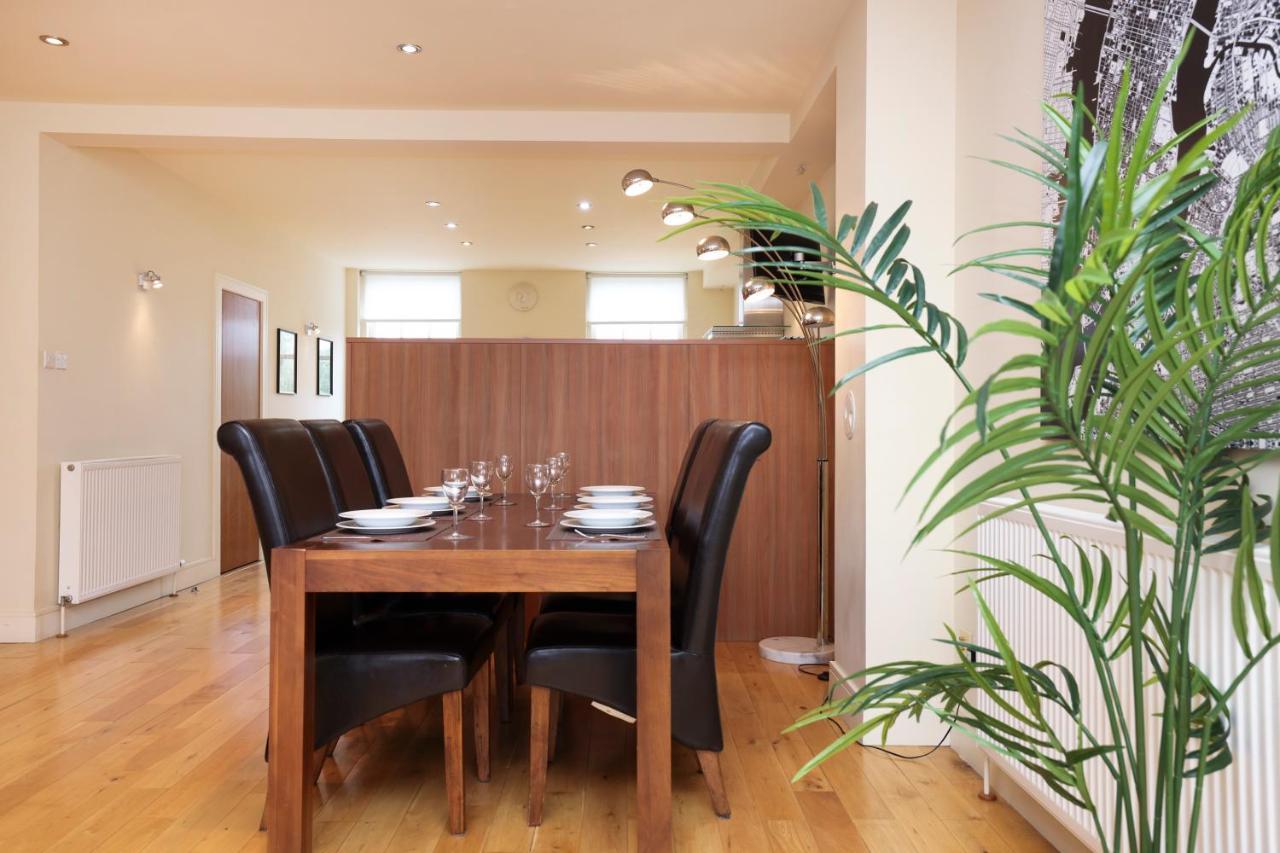 Joivy Spacious 2 Bed,2 Bath Flat, Free Parking And Rooftop Terrace EDI Kültér fotó